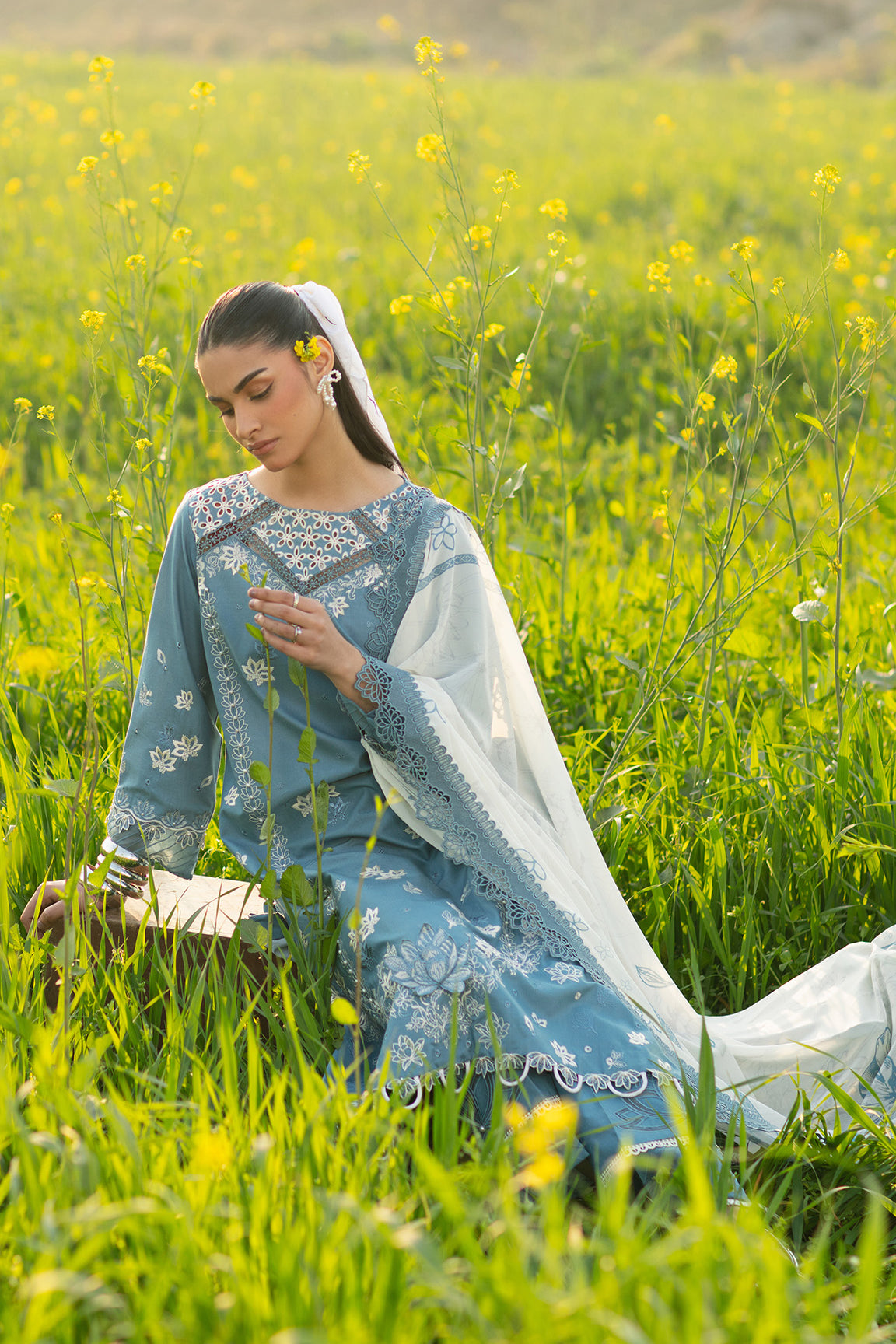 Aabish (3pc) | MUSAIF