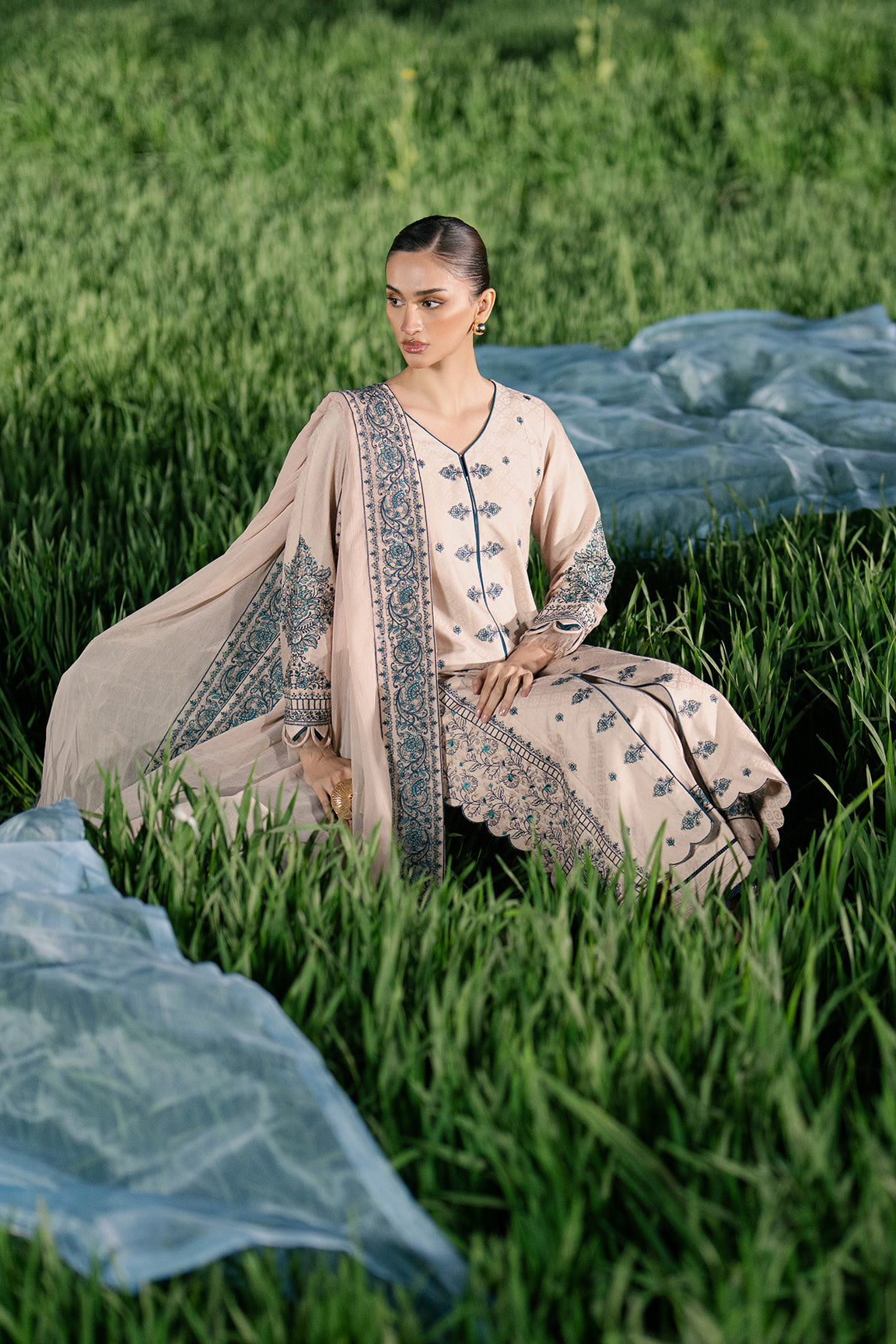 Zaib Stitched (3pc) | MUSAIF