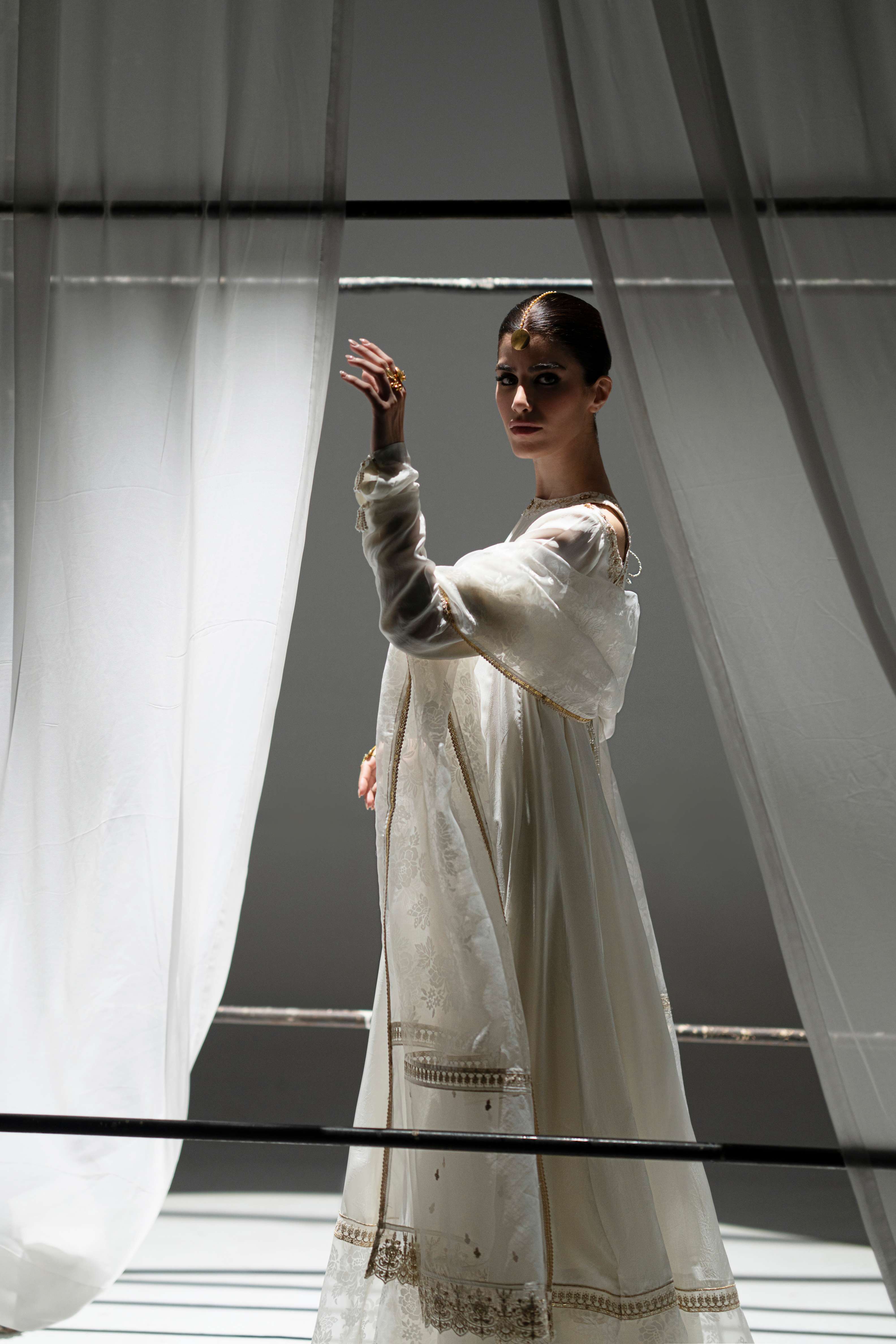 Ivraé Stitched (3pc)