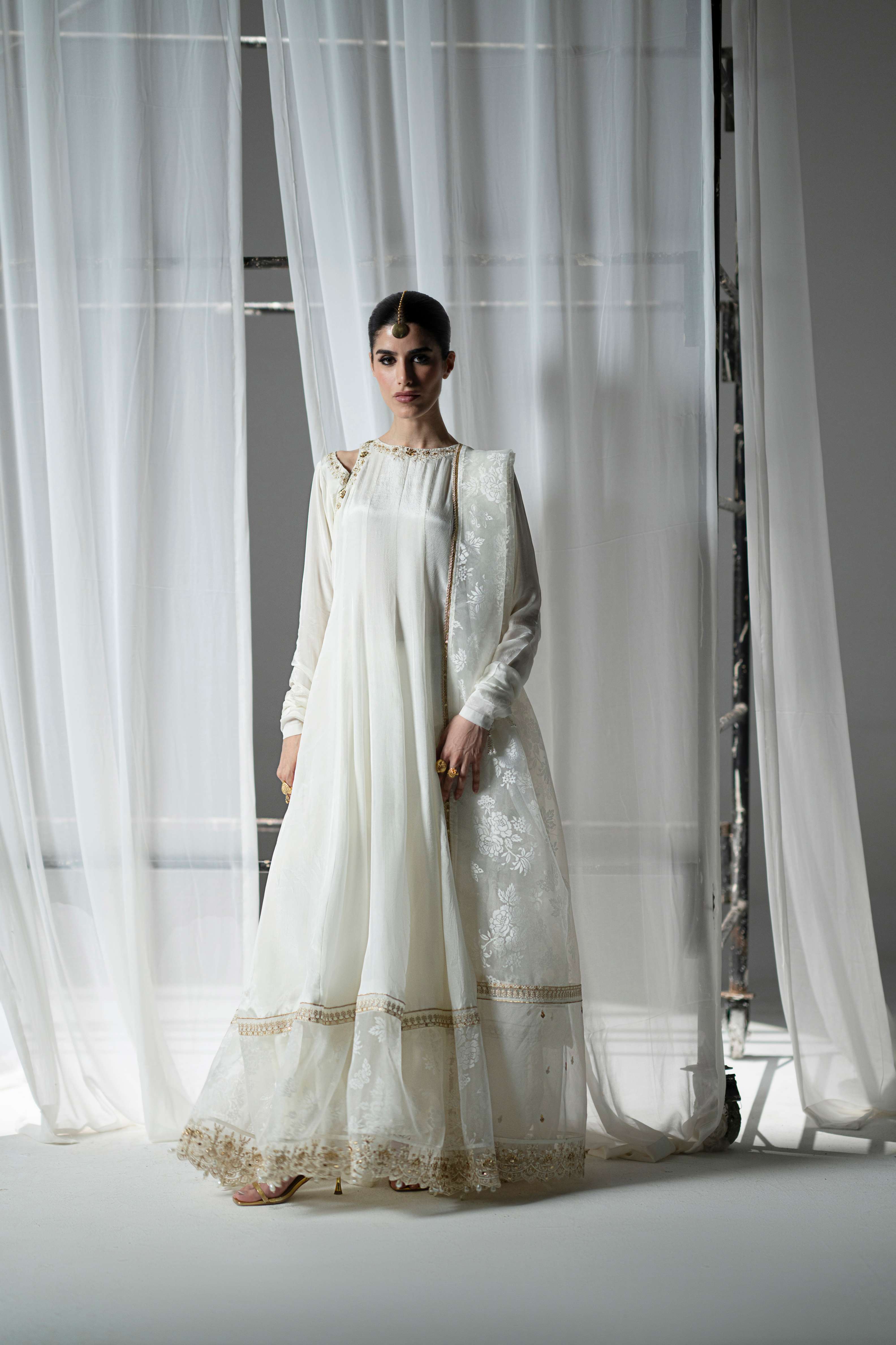 Ivraé Stitched (3pc)