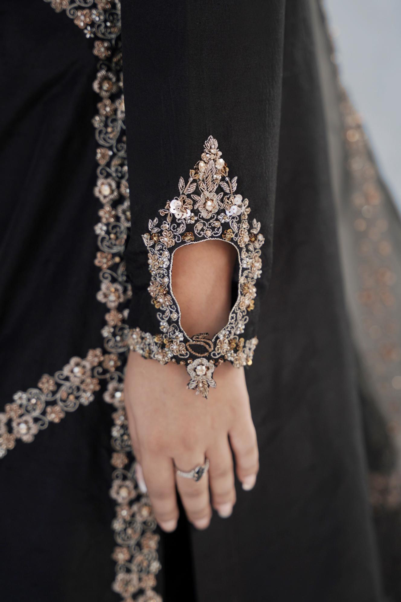 Izel Stitched (3pc) | MUSAIF