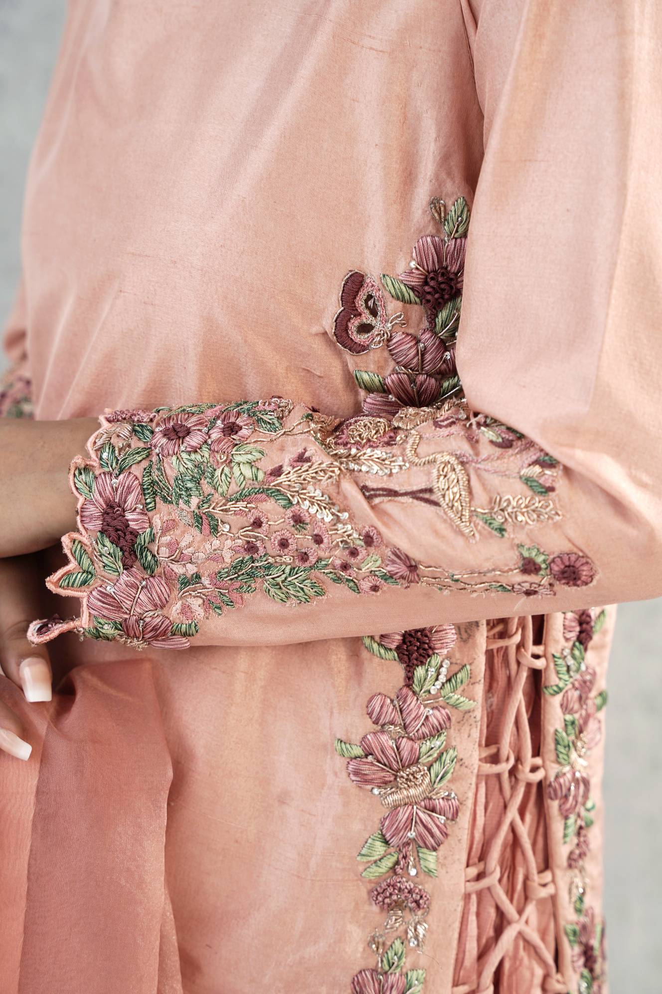 Na’abi Stitched (3pc) | MUSAIF