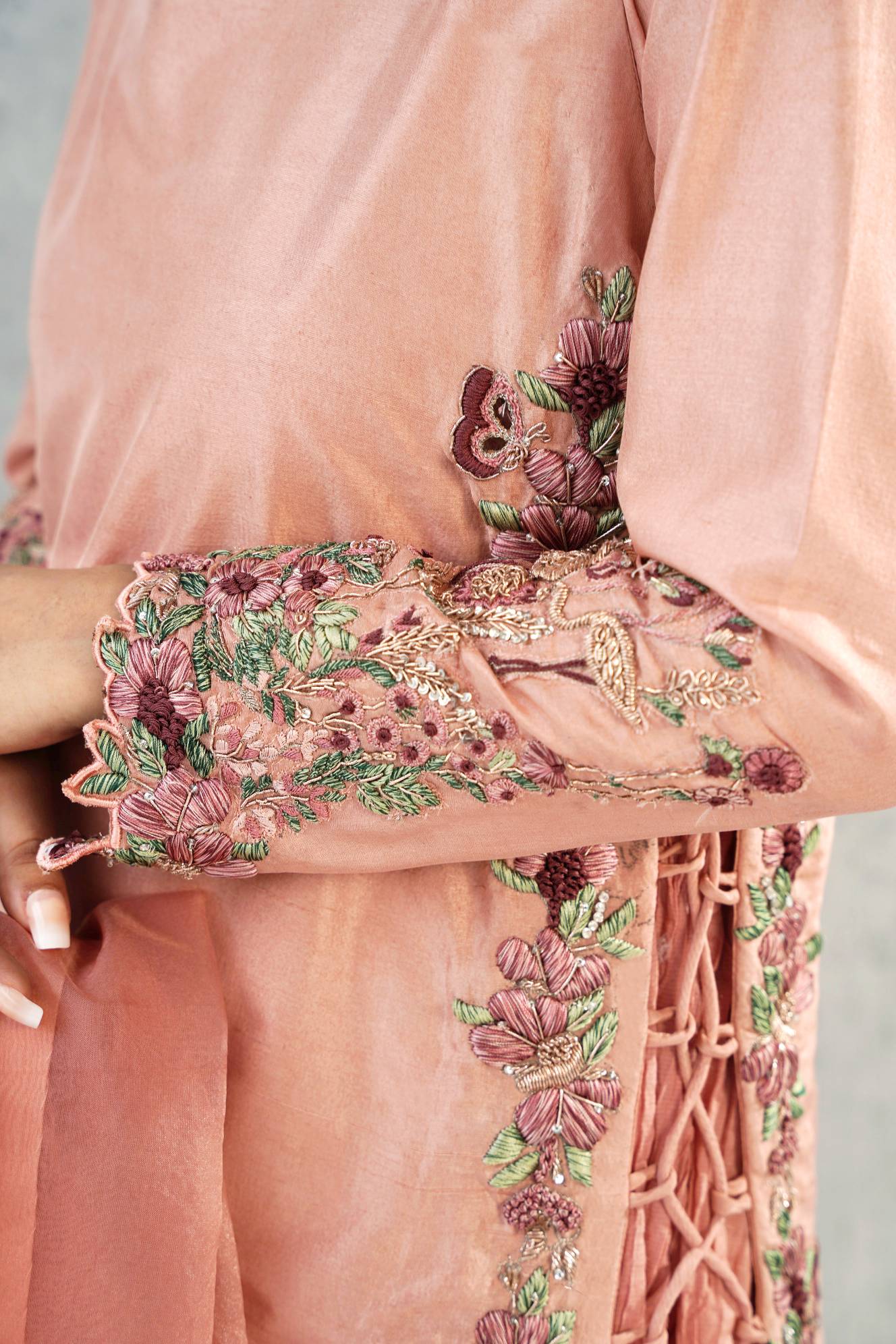 Na’abi Stitched (3pc) | MUSAIF