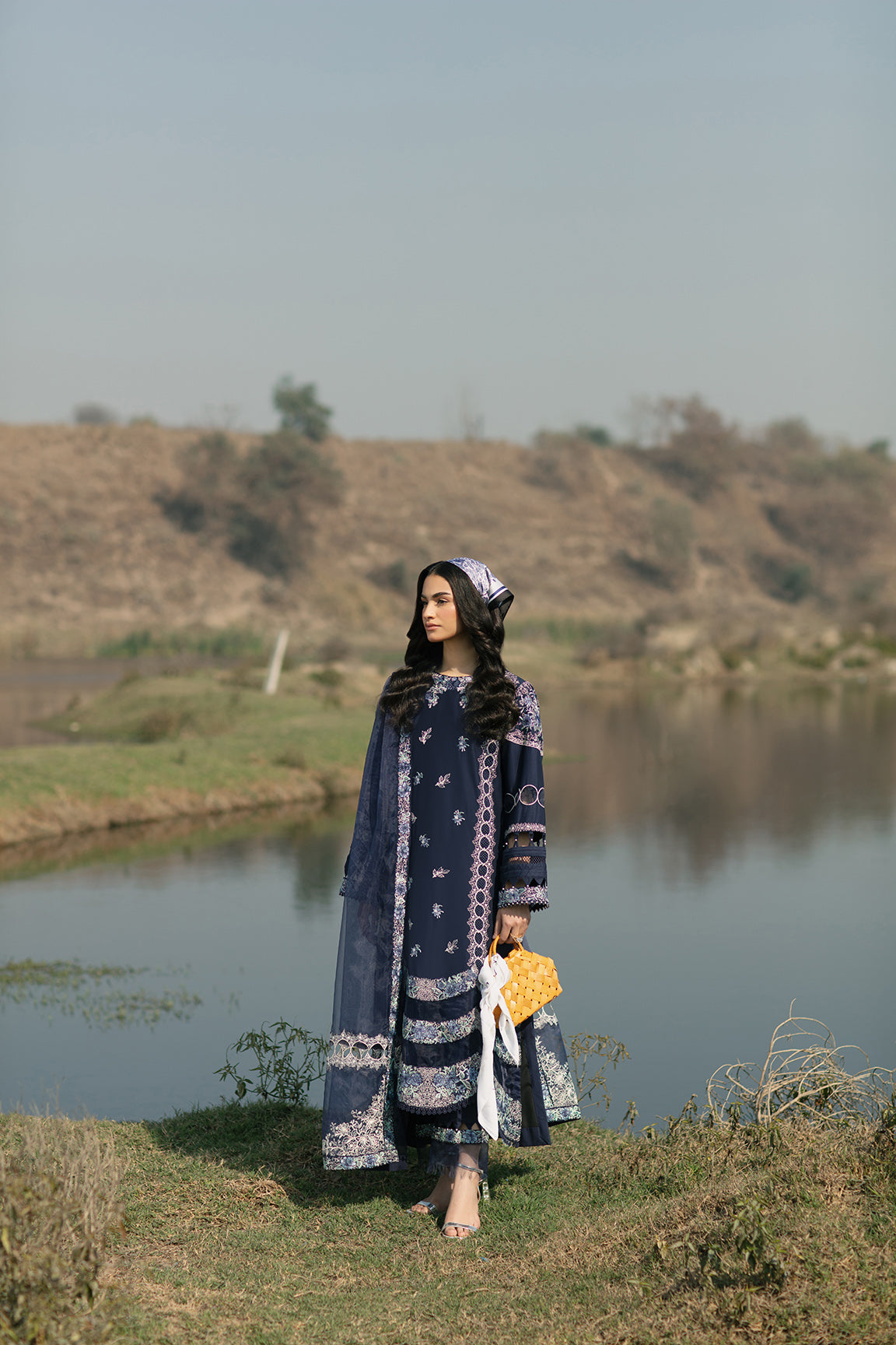 Aeinah (3pc) | MUSAIF