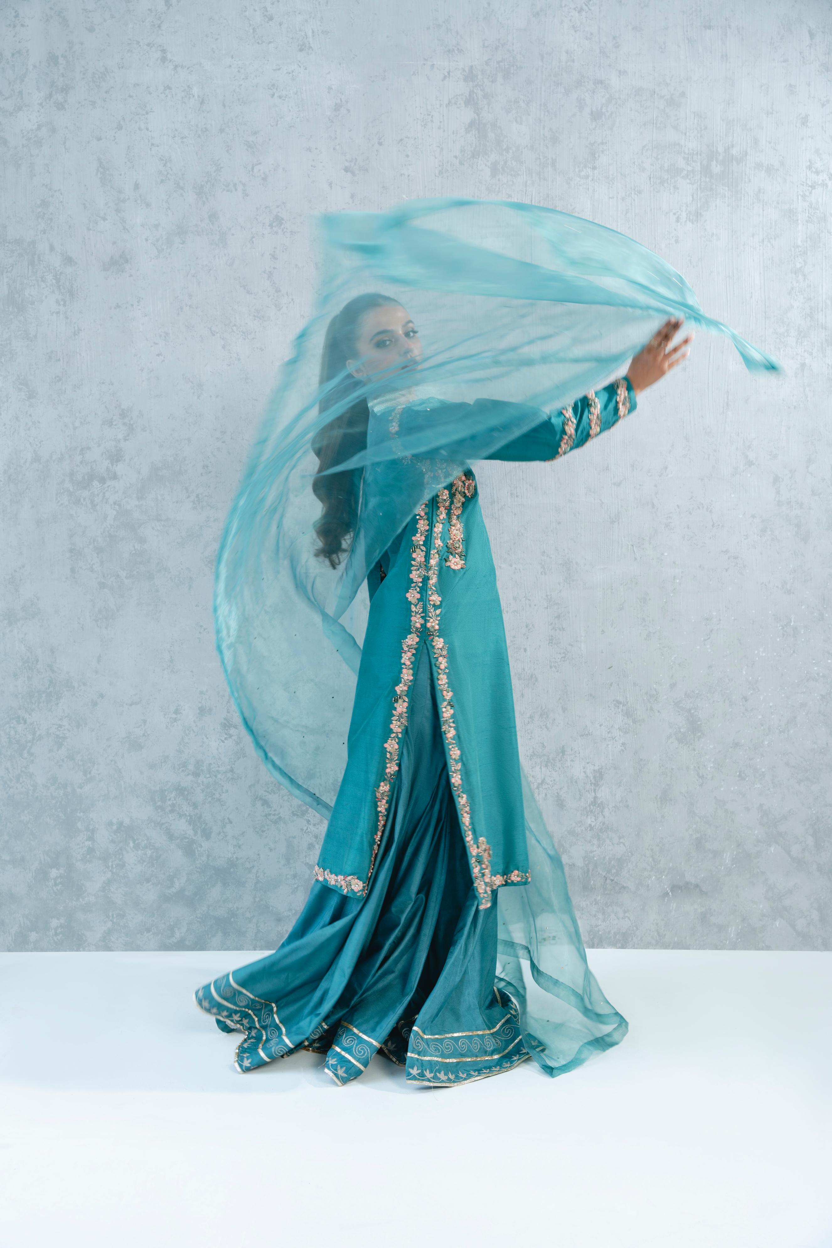 Ceylin Stitched (3pc) | MUSAIF