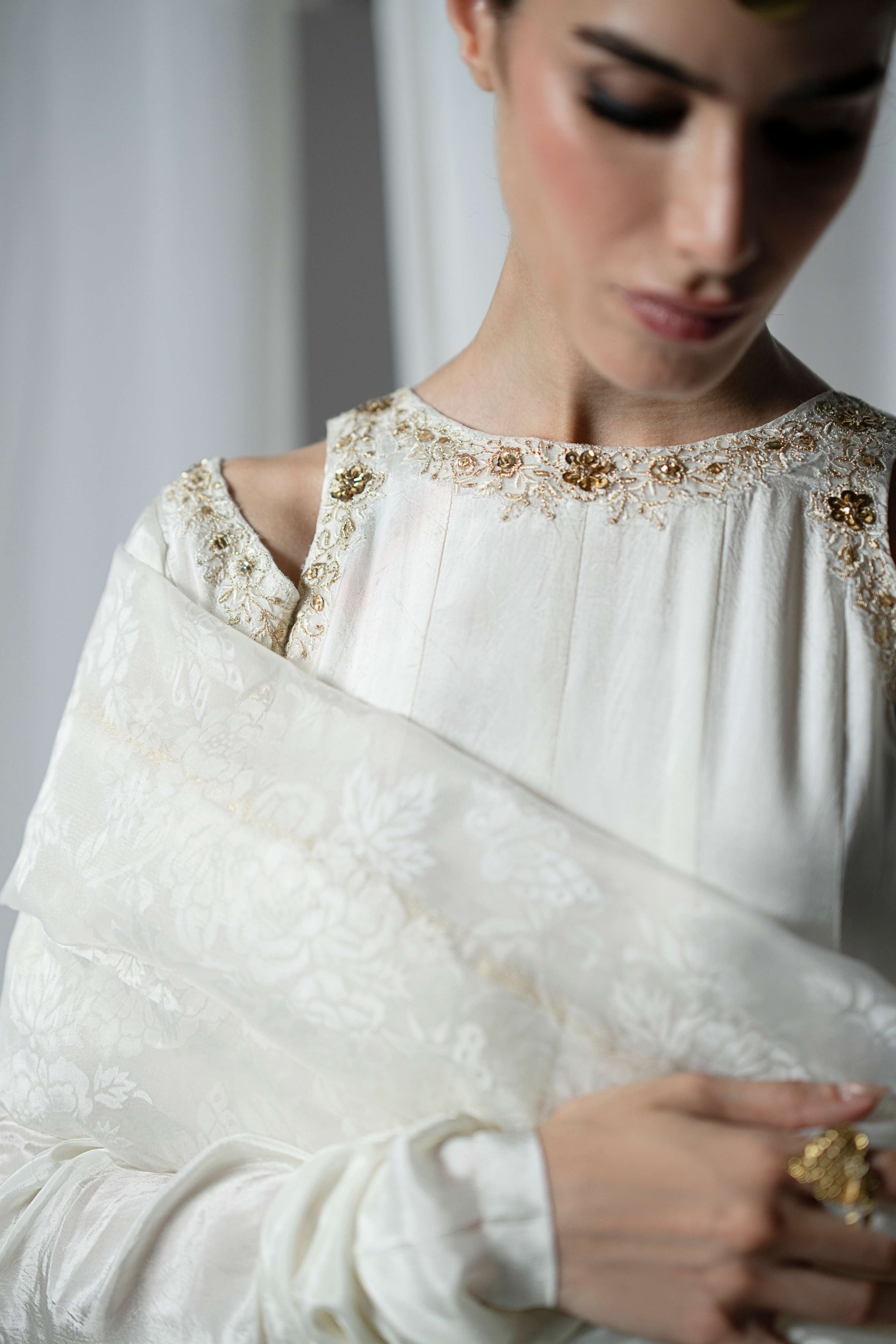 Ivraé Stitched (3pc)