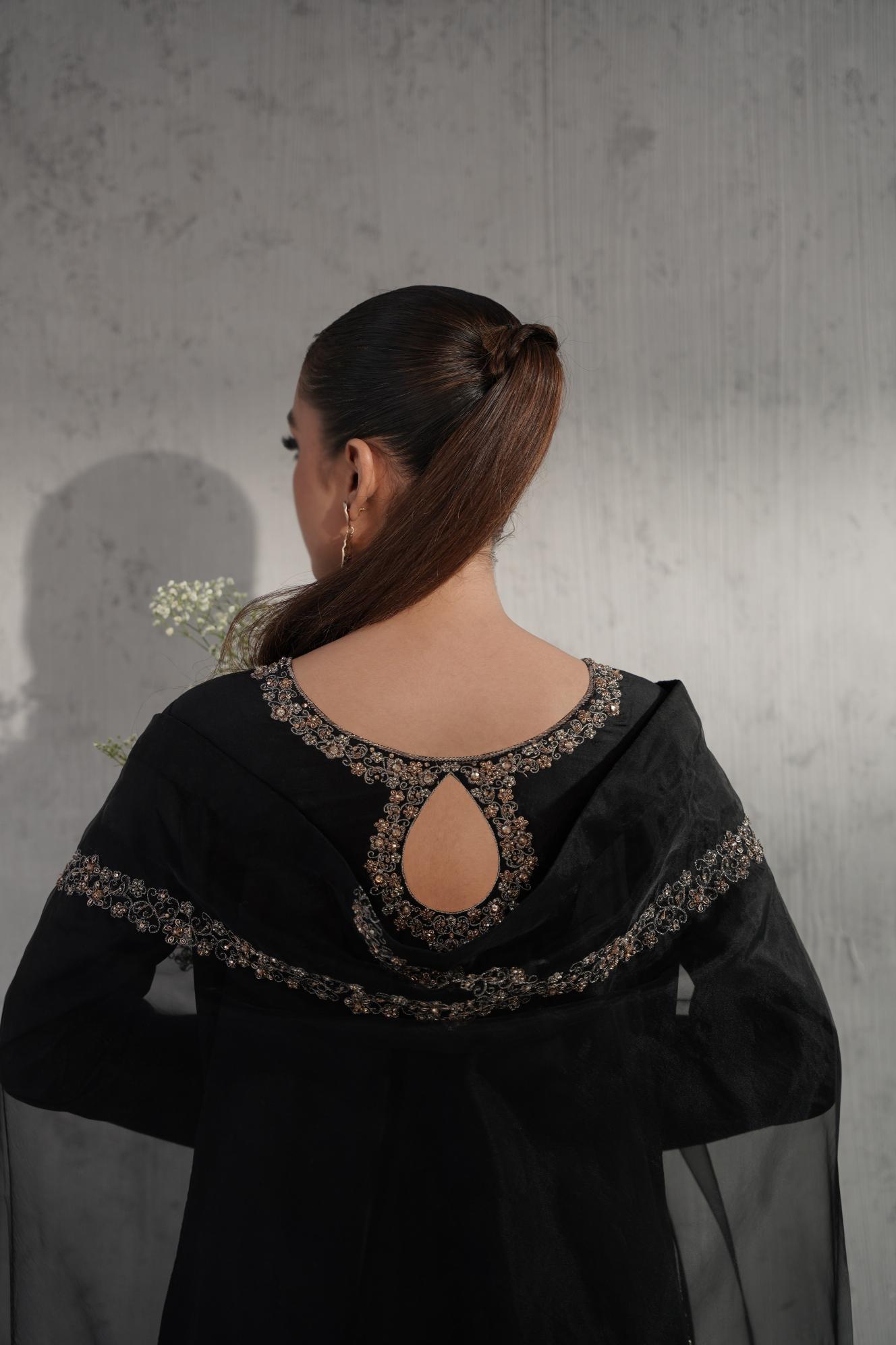 Izel Stitched (3pc) | MUSAIF